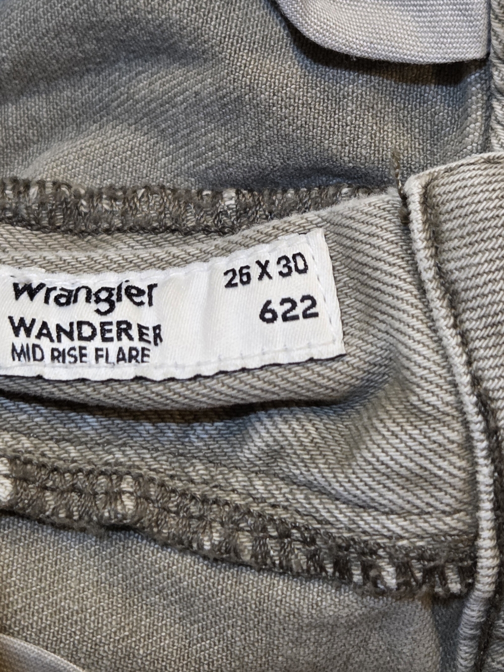 Wrangler Wanderer Flare Distressed Mid Rise Grey Jeans 26x30 Western CowGirl - Picture 6 of 6